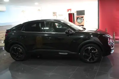 Citroën C4 2021 - 19990 EUR, 62000 km - AUTO.MOTO.pt - 62000km - foto 4 de 23