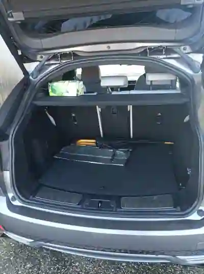 Jaguar E-Pace 2023 - 35900 EUR, 59000 km - 59000km - foto 10 de 12