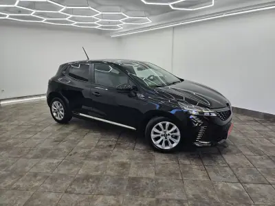Renault Clio 2024 — foto 5 de 28