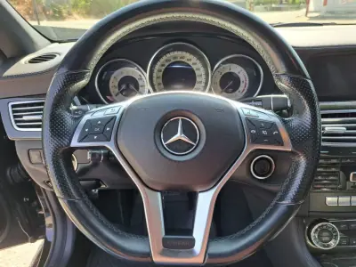 Mercedes-Benz CLS 350 2014 - 29000 EUR, 237000 km - AUTO.MOTO.pt - 237000km - foto 30 de 50