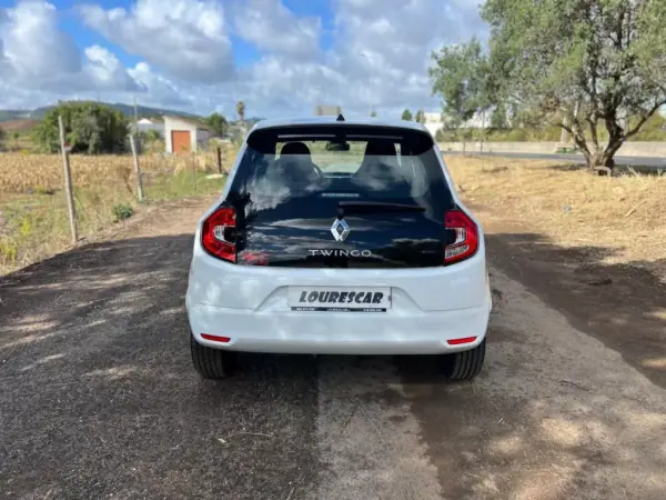 Renault Twingo 2022 - 15750 EUR, 11000 km - AUTO.MOTO.pt - 11000km - foto 6 de 46