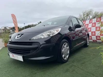 Peugeot 207 2009 - 5990 EUR, 180168 km - AUTO.MOTO.pt - 180168km - foto 5 de 17