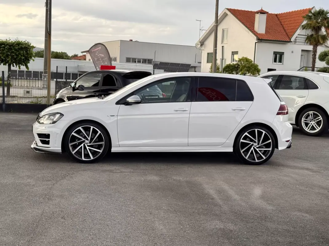 Volkswagen Golf 2014 - 23500 EUR, 175000 km - AUTO.MOTO.pt - 175000km - foto 3 de 27