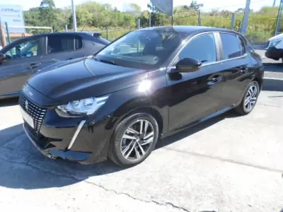 Peugeot 208 2024 - 15900 EUR, 36144 km - 36144km - foto 3 de 14