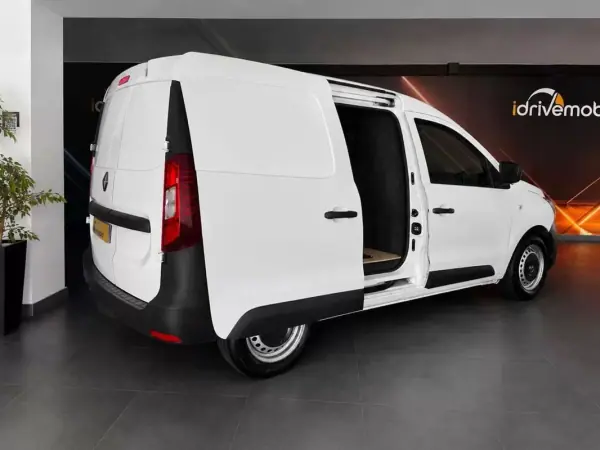 Renault Express 1.5 Blue dCi Extra 2023 - 14500 EUR, 93500 km - AUTO.MOTO.pt - 93500km - foto 15 de 15