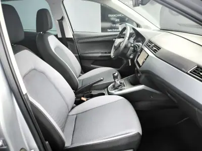 SEAT Arona 2019 - 13950 EUR, 46000 km - AUTO.MOTO.pt - 46000km - foto 25 de 48
