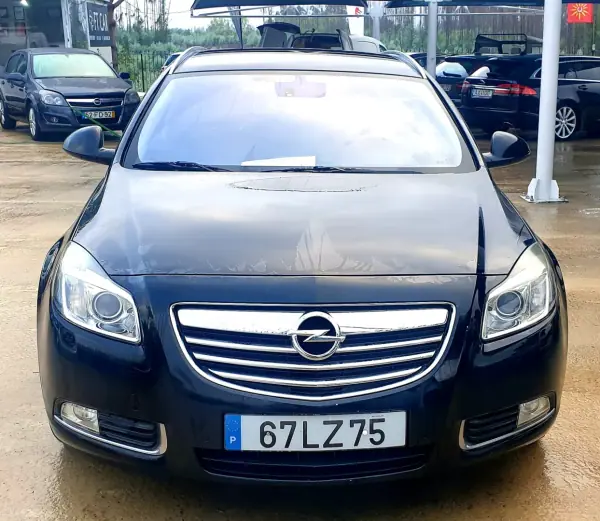 Opel Insignia Sports Tourer 2011 - 6990 EUR, 277793 km - AUTO.MOTO.pt - 277793km - foto 2 de 28