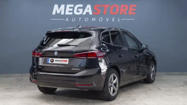 BMW 225xe Active Tourer 2024 - 31900 EUR, 31770 km - AUTO.MOTO.pt - 31770km - foto 7 de 45