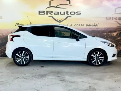 Nissan Micra 2018 — foto 5 de 24