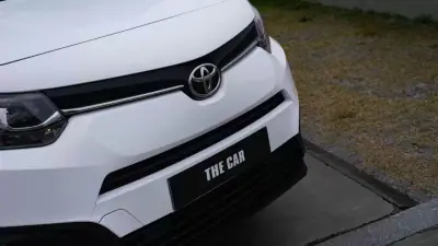 Toyota PROACE 2.0 D-4D Cool 6 Lug. 2021 - 17200 EUR, 169000 km - AUTO.MOTO.pt - 169000km - foto 6 de 27