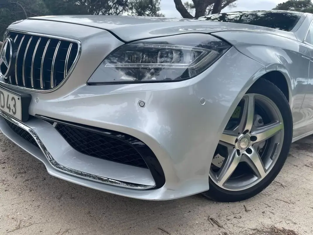 Mercedes-Benz CLS 350 2013 - 22990 EUR, 218000 km - AUTO.MOTO.pt - 218000km - foto 7 de 19