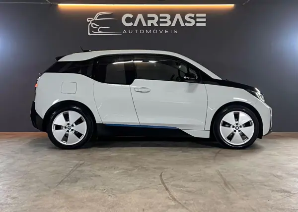 BMW i3 2017 - 14900 EUR, 102622 km - AUTO.MOTO.pt - 102622km - foto 4 de 28