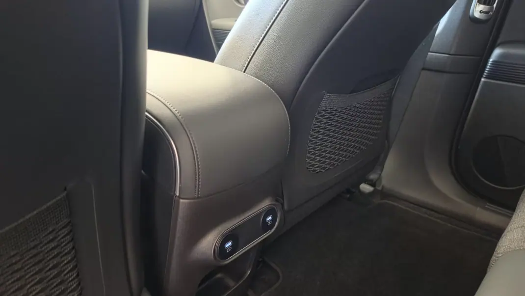 Hyundai Ioniq 5 2025 - 42900 EUR, 18996 km - 18996km - foto 54 de 62
