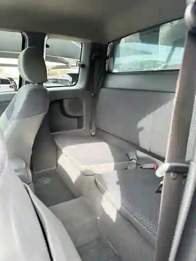 Toyota Hilux 2010 - 24000 EUR, 190115 km - AUTO.MOTO.pt - 190115km - foto 7 de 10