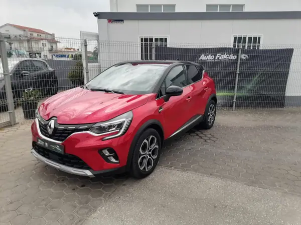Renault Captur 2024 - 21900 EUR, 49930 km - AUTO.MOTO.pt - 49930km - foto 2 de 16