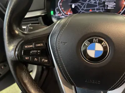 BMW 520 2023 - 31500 EUR, 119000 km - AUTO.MOTO.pt - 119000km - foto 19 de 44