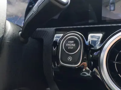 Mercedes-Benz A 180 2019 - 20990 EUR, 161000 km - AUTO.MOTO.pt - 161000km - foto 23 de 30