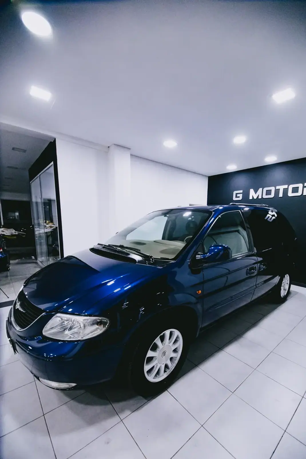 Chrysler Grand Voyager 2003 - 5900 EUR, 350000 km - AUTO.MOTO.pt - 350000km - foto 14 de 46