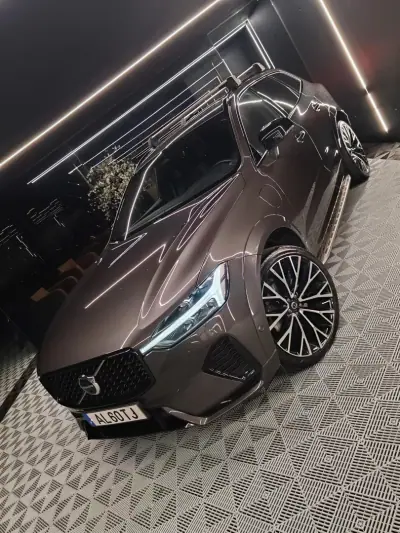 Volvo XC 60 2022 - 41000 EUR, 109000 km - AUTO.MOTO.pt - 109000km - foto 5 de 27