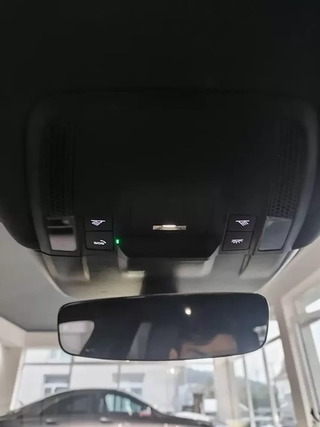 Porsche Taycan Cross Turismo 2022 - 65750 EUR, 55800 km - AUTO.MOTO.pt - 55800km - foto 39 de 40