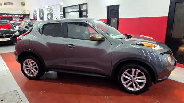 Nissan Juke 2017 - 14250 EUR, 125835 km - AUTO.MOTO.pt - 125835km - foto 2 de 44