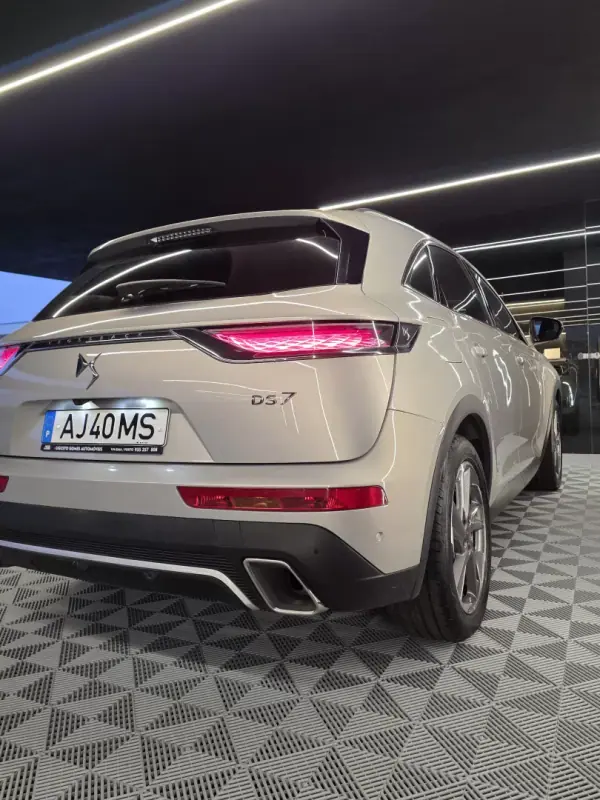DS DS7 Crossback 2021 - 26750 EUR, 158000 km - AUTO.MOTO.pt - 158000km - foto 15 de 32
