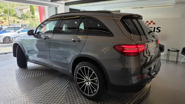 Mercedes-Benz GLC 220 2015 - 27900 EUR, 198275 km - AUTO.MOTO.pt - 198275km - foto 21 de 67