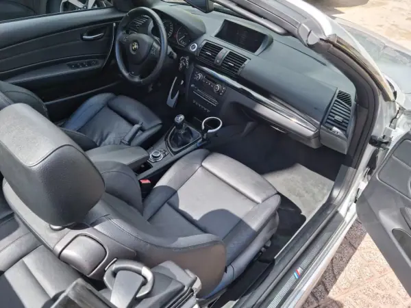 BMW 123 2014 - 14900 EUR, 240000 km - AUTO.MOTO.pt - 240000km - foto 24 de 40