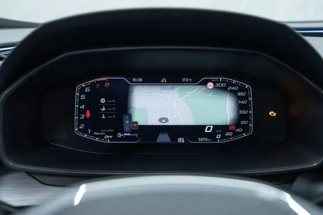 Cupra Formentor 2022 - 35950 EUR, 53000 km - AUTO.MOTO.pt - 53000km - foto 24 de 48