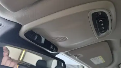 Volvo XC 60 2018 - 23500 EUR, 242396 km - AUTO.MOTO.pt - 242396km - foto 46 de 55