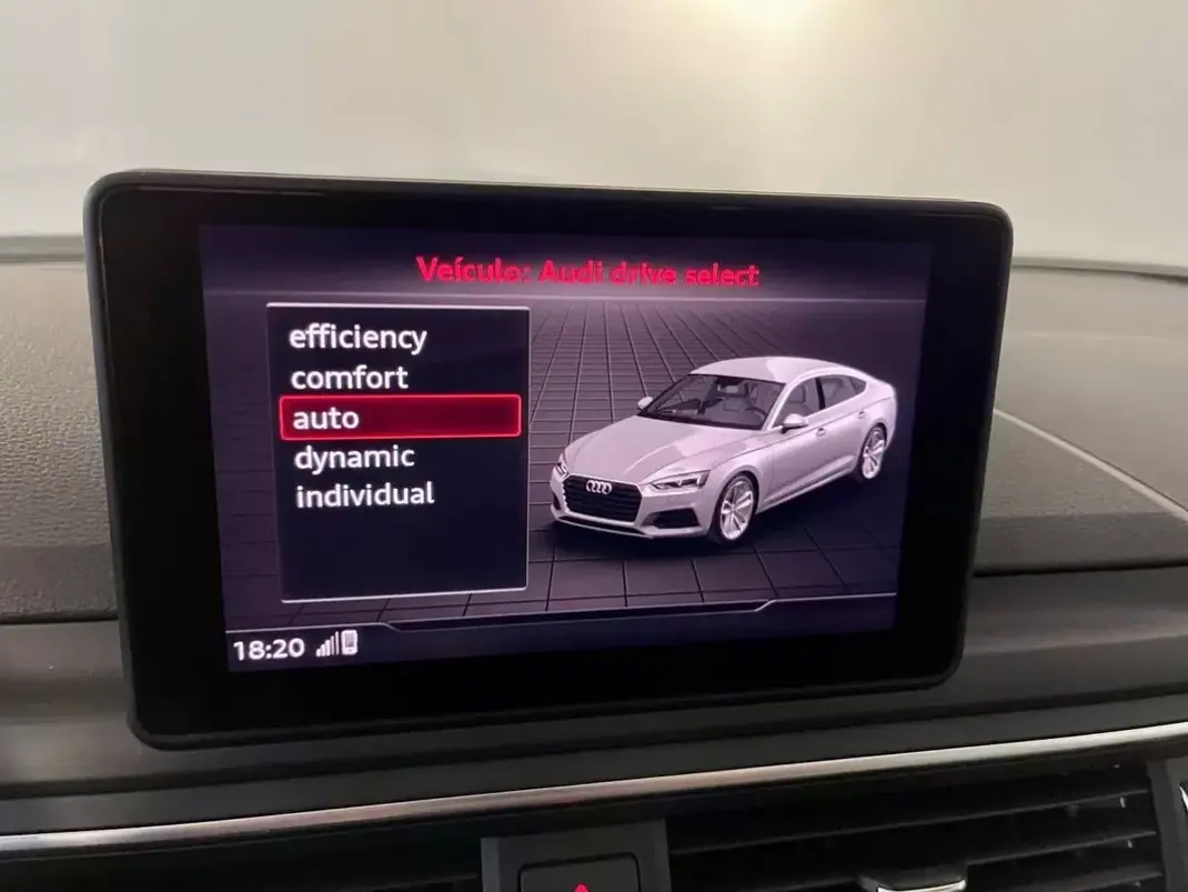 Audi A5 Sportback 2019 - 27950 EUR, 125000 km - 125000km - foto 24 de 36