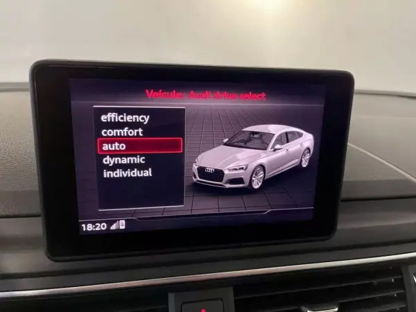 Audi A5 Sportback 2019 - 27950 EUR, 125000 km - AUTO.MOTO.pt - 125000km - foto 24 de 36