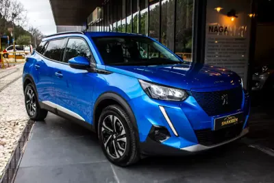 Peugeot e-2008 2021 - 20850 EUR, 60050 km - AUTO.MOTO.pt - 60050km - foto 6 de 44