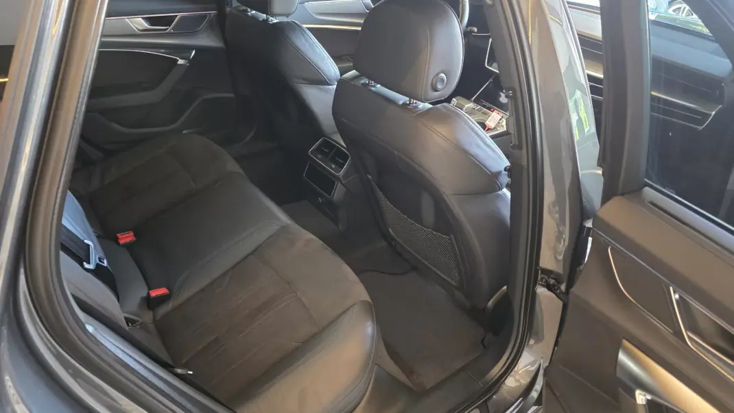 Audi A6 Avant 2019 - 37900 EUR, 139748 km - 139748km - foto 57 de 66