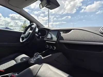 Renault Zoe 2021 - 15999 EUR, 27500 km - 27500km - foto 12 de 13