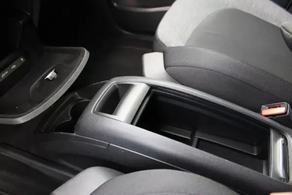 Citroën C4 Spacetourer 2019 - 15400 EUR, 143600 km - AUTO.MOTO.pt - 143600km - foto 16 de 30