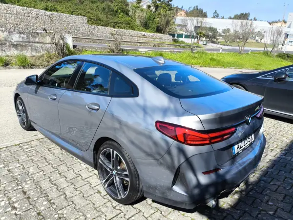 BMW 216 Gran Coupé 2023 - 26900 EUR, 144000 km - AUTO.MOTO.pt - 144000km - foto 6 de 25