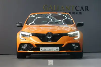 Renault Mégane 2023 - 75000 EUR, 4000 km - AUTO.MOTO.pt - 4000km - foto 7 de 29