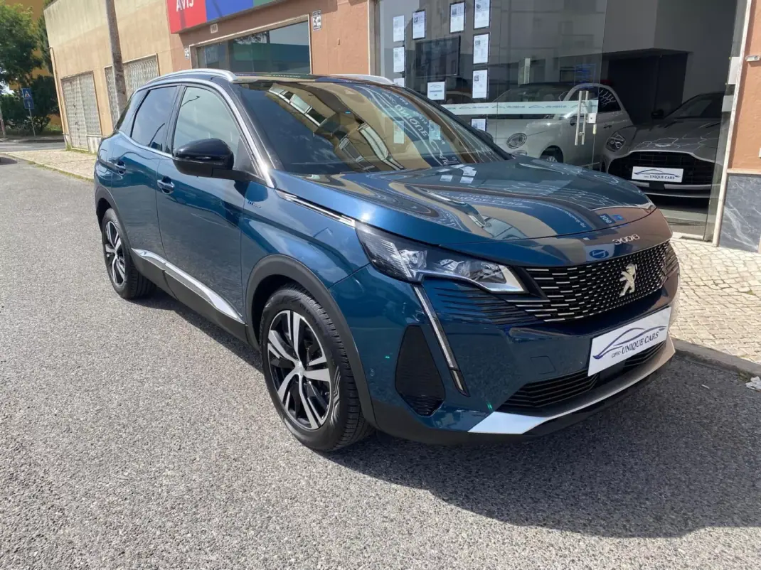 Peugeot 3008 2021 - 25500 EUR, 43554 km - AUTO.MOTO.pt - 43554km - foto 2 de 21