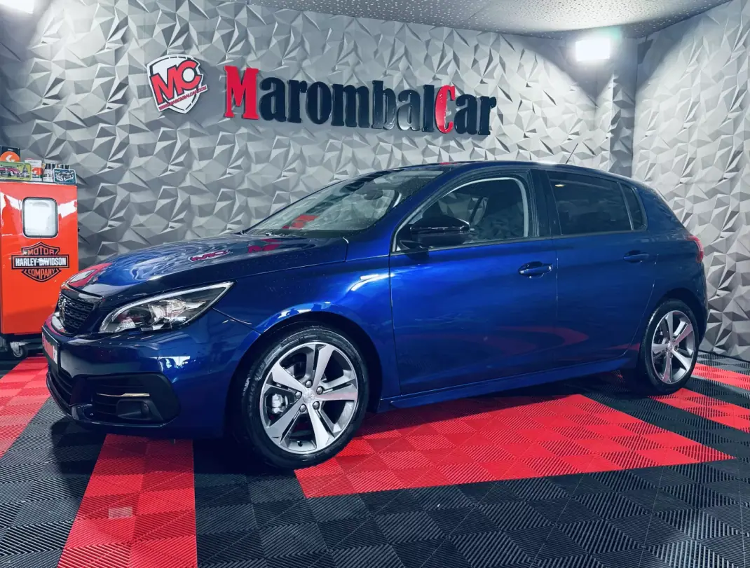 Peugeot 308 2019 - 14990 EUR, 62170 km - AUTO.MOTO.pt - 62170km - foto 11 de 36
