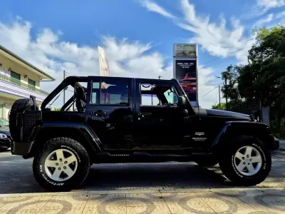 Jeep Wrangler Unlimited 2010 - 39000 EUR, 169000 km - AUTO.MOTO.pt - 169000km - foto 18 de 26