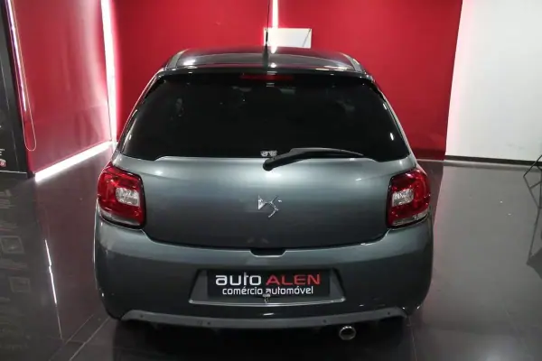Citroën DS3 2010 - 8500 EUR, 202000 km - AUTO.MOTO.pt - 202000km - foto 5 de 16