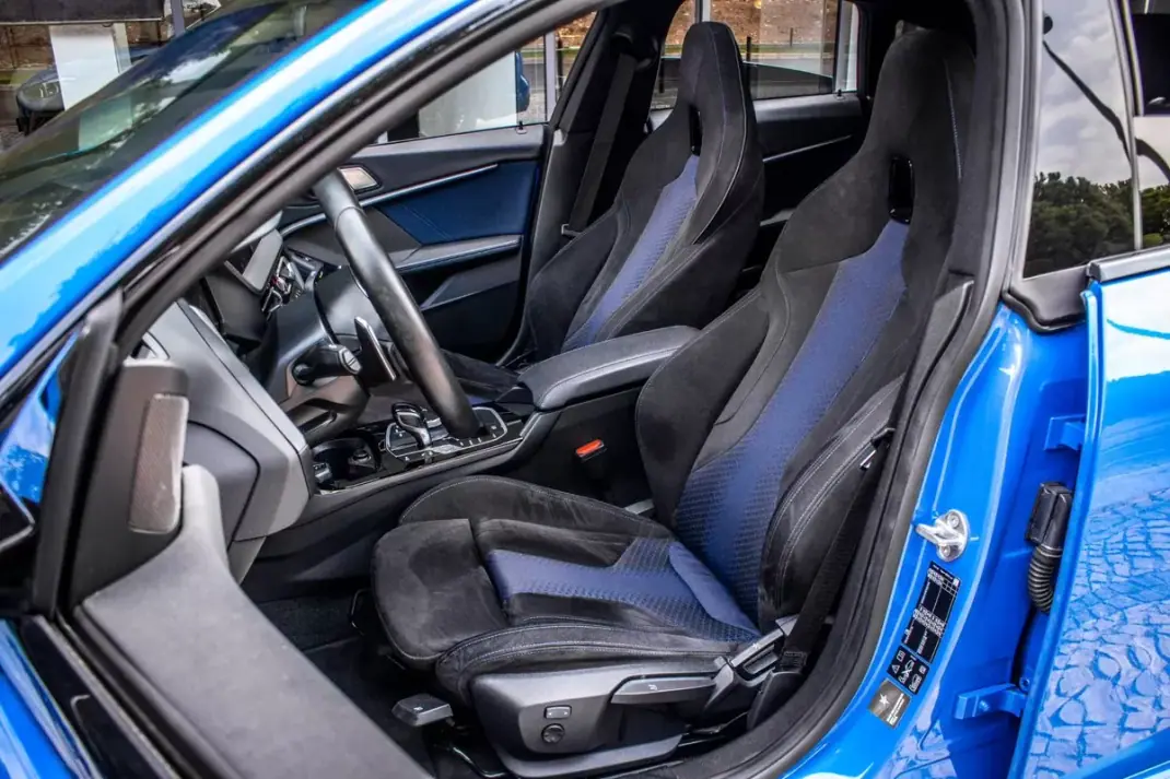 BMW M235i Gran Coupé 2020 - 39000 EUR, 74219 km - AUTO.MOTO.pt - 74219km - foto 38 de 57