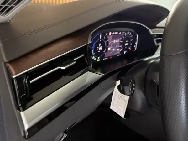 Volkswagen Arteon Shooting Brake 2021 - 23500 EUR, 168600 km - AUTO.MOTO.pt - 168600km - foto 93 de 144