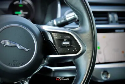 Jaguar I-Pace 2022 - 29900 EUR, 99000 km - AUTO.MOTO.pt - 99000km - foto 33 de 44