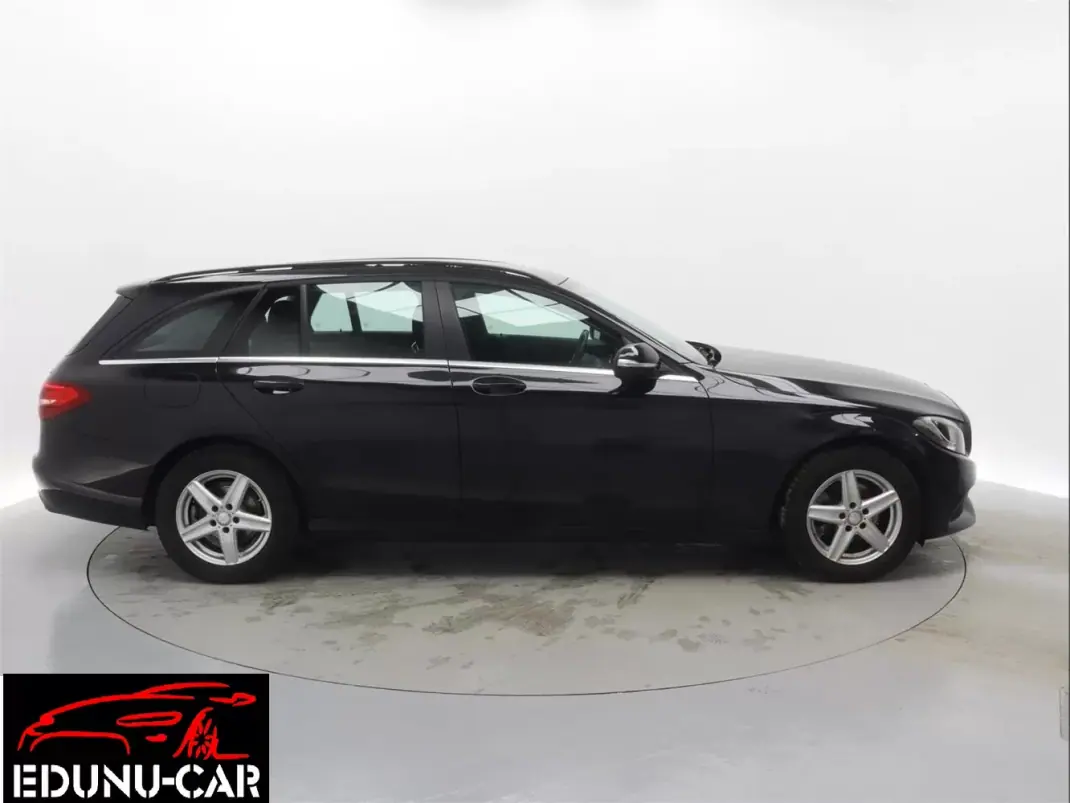 Mercedes-Benz C 180 2015 - 13999 EUR, 170000 km - AUTO.MOTO.pt - 170000km - foto 7 de 14