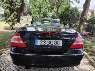 Mercedes-Benz CLK 200 2004 - 9990 EUR, 204000 km - AUTO.MOTO.pt - 204000km - foto 5 de 14