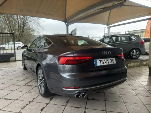 Audi A5 Sportback 2019 - 30750 EUR, 98486 km - AUTO.MOTO.pt - 98486km - foto 6 de 35
