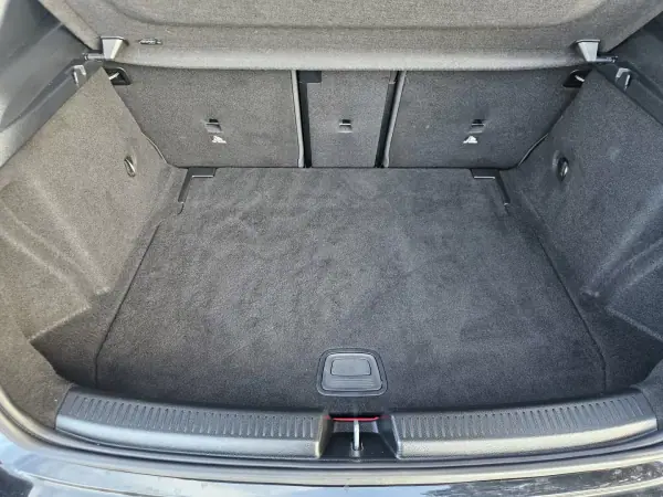Mercedes-Benz A 200 2019 - 24900 EUR, 70000 km - AUTO.MOTO.pt - 70000km - foto 51 de 62
