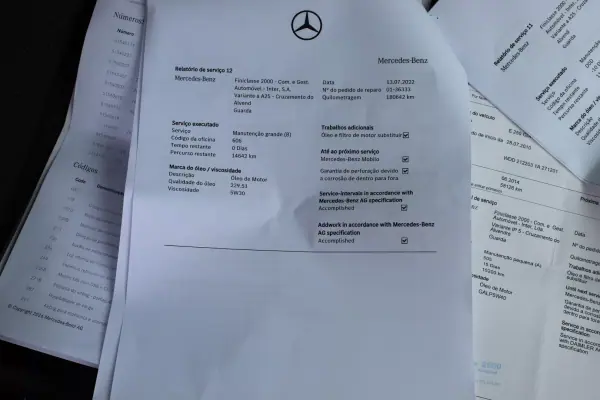 Mercedes-Benz E 250 2010 - 12990 EUR, 245000 km - AUTO.MOTO.pt - 245000km - foto 31 de 48